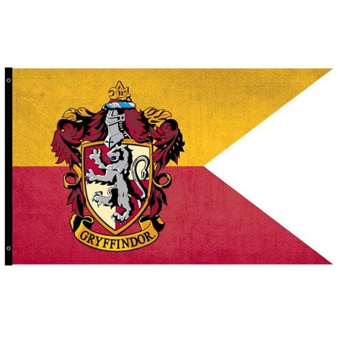 Harry Potter Gryffindor Crest Outdoor Flag - Walmart.com - Walmart.com