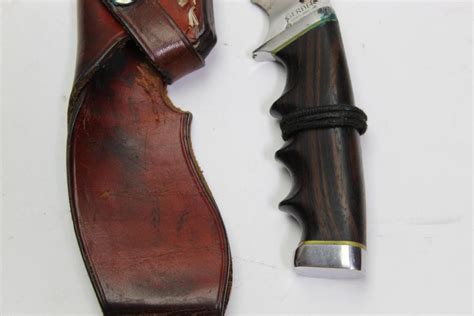 Vintage Gerber Hunting Knife With Sheath | Property Room