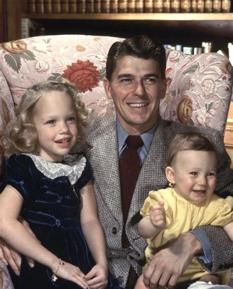 Ronald Reagan with his daughter Maureen and adopted son Michael in 1945. : r/RonaldReaganFan