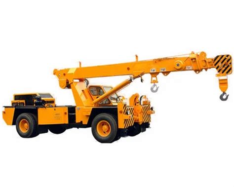 Farana Crane Rental Service at Rs 2000/hour in Gandhinagar | ID ...