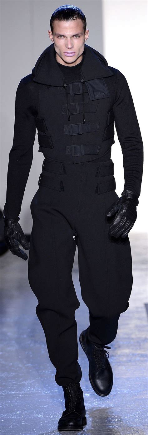 Now Trending: Sci-Fi Future Wear | Cyberpunk fashion, Future clothes ...