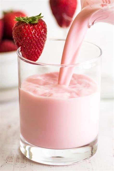 Homemade Strawberry Milk Recipe - Baking Mischief