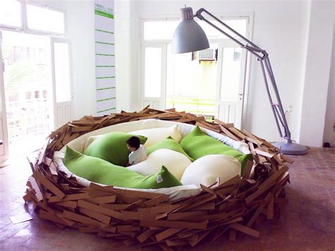 Giant Bird Nest Bed - Did Ya See?