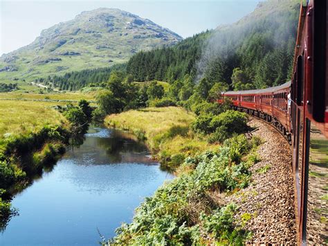 Riding the Harry Potter Train in Scotland Is Just as Epic as It Sounds ...