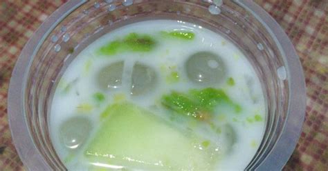 Resep Es buah susu oleh Yuni Puspita - Cookpad