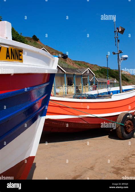 Coble Fishing Boats on Filey Coble Landing, Filey, East Yorkshire Coast, Northern England Stock ...