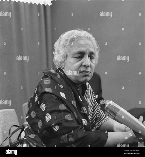 Mrs vijaya lakshmi pandit Black and White Stock Photos & Images - Alamy