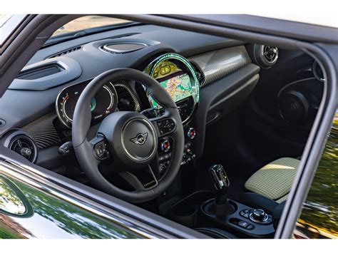 2023 MINI Cooper: 127 Interior Photos | U.S. News