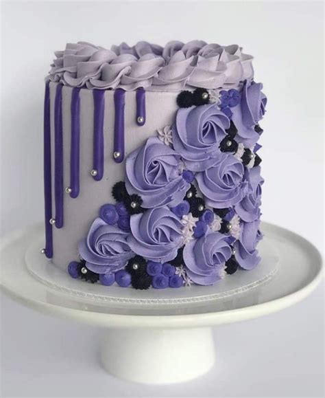 Purple Drip Cake | Candy birthday cakes, Cake decorating frosting ...