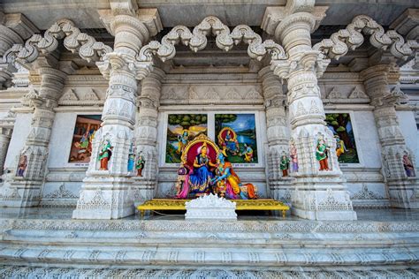 Prem Mandir, Vrindavan in the city Vrindavan