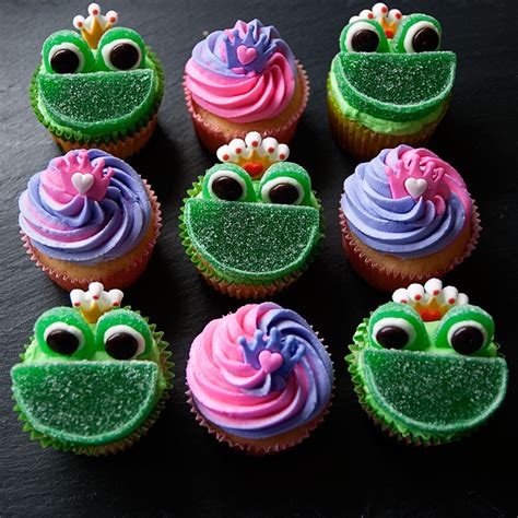 Princess & the Frog Cupcakes – With Sprinkles on Top