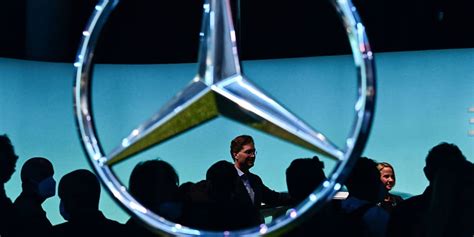 Daimler's Profits Are Rising. How It's Beating the Chip Shortage. - Barron's