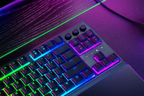 RAZER ORNATA V3 TENKEYLESS LOW-PROFILE MECHA-MEMBRANE RGB WIRED GAMING ...