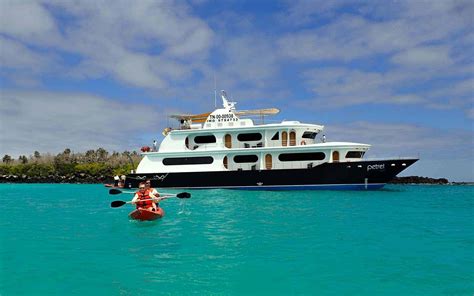 The Best Galapagos Cruise | How to Find & Book Yours | AdventureSmith