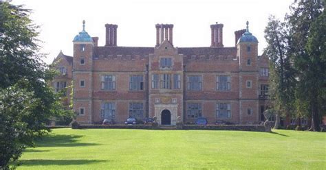 Chilham Castle | Parks and Gardens (en)