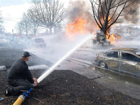 Sheetz Gas Tanker Explosion In Frederick Kills Driver, 6 Homes Damaged ...