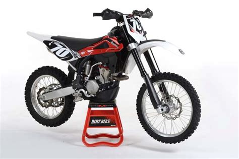 HUSQVARNA'S SALE - Dirt Bike Magazine