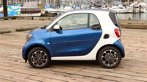 2016 Smart ForTwo - Big Guy, Small Car Review