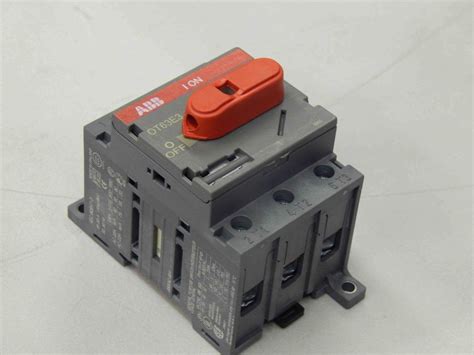 #19 ABB OT63E3 80A Disconnector Switch Disconnect Switch 600 VAC 3-P IEC 60947-3 – MC-Sales, llc