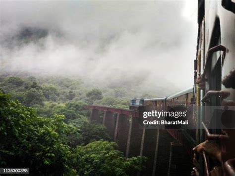 895 Mountain Train India Stock Photos, High-Res Pictures, and Images - Getty Images