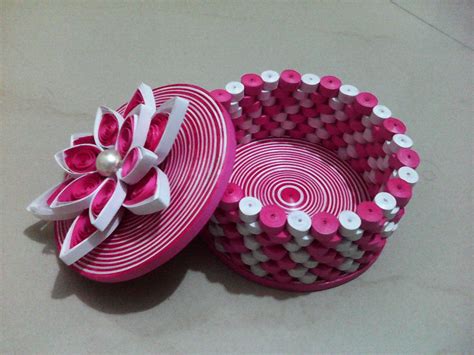 About Quilling art and Quilling designs - Quilling designs