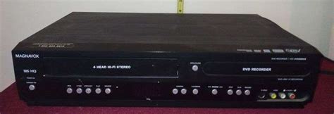 Magnavox VHS/DVD Player/Recorder - Sherwood Auctions