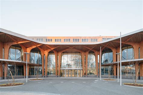 Gallery of Canopy Michelin Headquarters Reception Area / ENCORE HEUREUX Architectes - 1