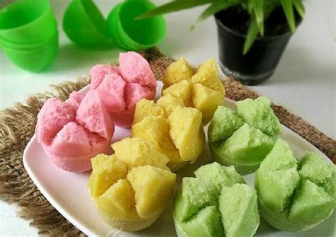 Kue Mangkok (Cup Cakes) - Food Recipe - puchong.co