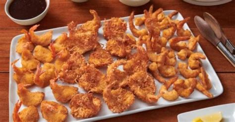 Red Lobster Welcomes New Shrimp Lover's Holiday And Chilled Holiday Seafood Platters - The Fast ...