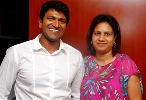 Puneeth Rajkumar Family Wife Son Daughter Father Mother Marriage Photos ...