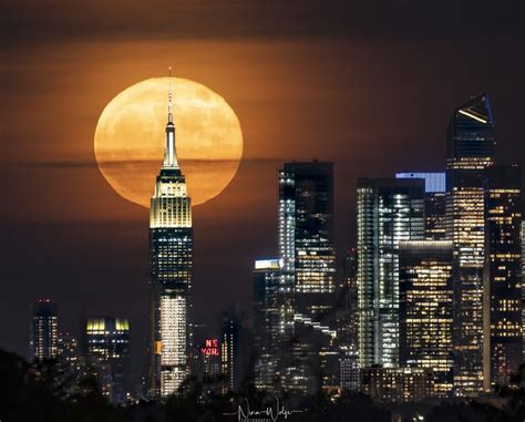 Photography Uses Illusion to Capture Enormous Moon Over NYC