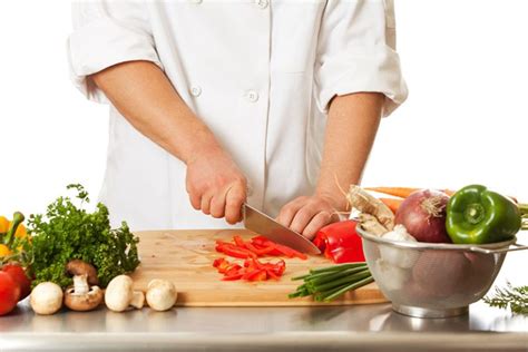 Master the most important kitchen tool. Learn how to use a chef's knife. - UCHealth Today