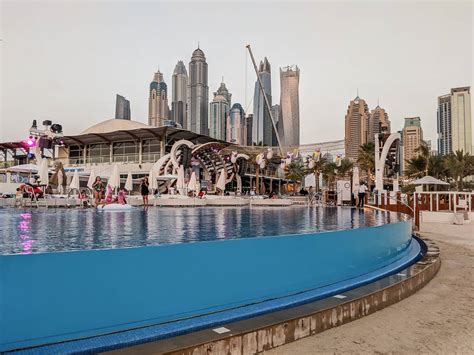 Ladies days in Dubai - Instagrammable pools and drinks for free! ⋆ ...