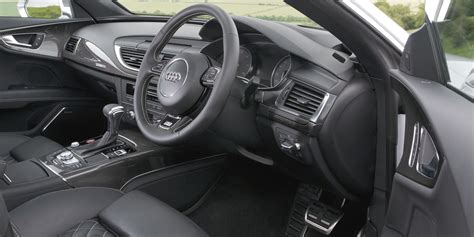 Audi S7 interior and infotainment | carwow