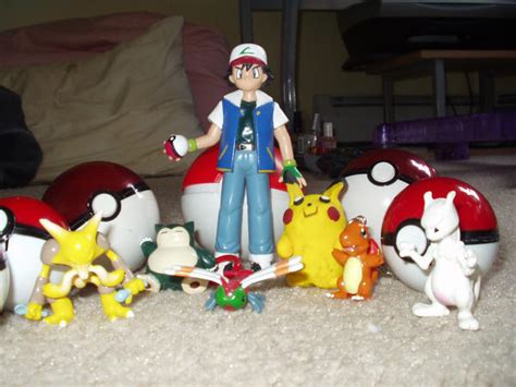 ASH POKEMON FIGURES by ojamajosam on DeviantArt