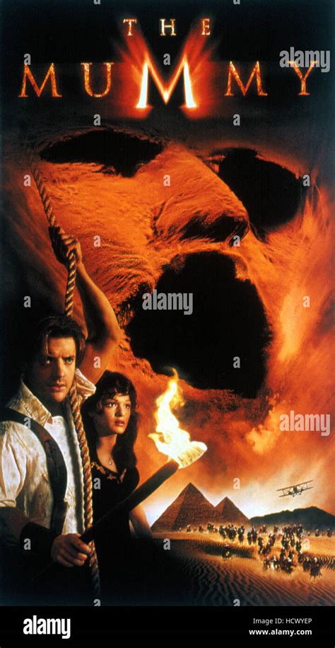 THE MUMMY, poster art, Rachel Weisz, Brendan Fraser, 1999 Stock Photo ...