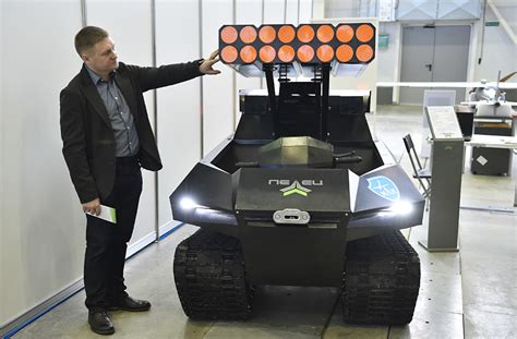 Russia unveils military robots - Russia Beyond