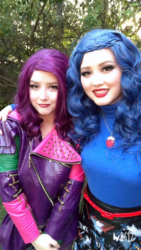 Disney Descendants mal and evie costumes | Evie costume, Evie halloween ...