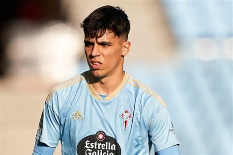 Man United to battle Newcastle for Celta Vigo midfielder Gabri Veiga | FootballTalk.org