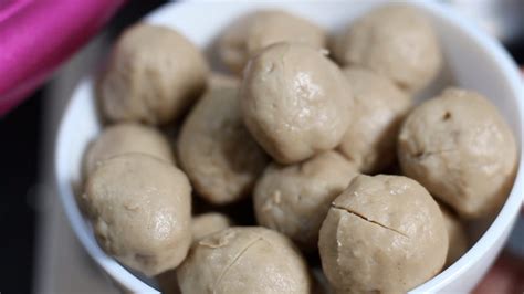 Resep Bakso Pentol Pedas - JAJANBEKEN.COM