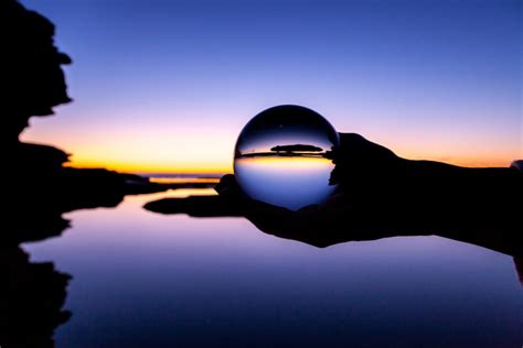 9 Tips for Unique and Mesmerising Crystal Ball Photography