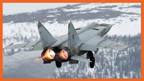 Meet Russia's MiG-25 Foxbat Built to Kill Supersonic Bombers and Spyplanes - YouTube