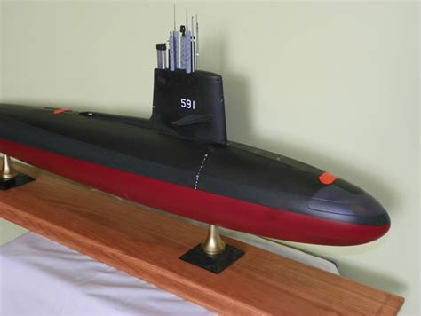 Mobius 1/72 scale Skipjack Class Submarine by Ronald Dobrzelecki