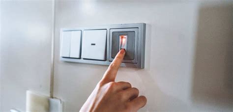 The 7 Best LED Dimmer Switches To Buy In 2022 - The Mind Blown