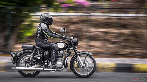 Royal Enfield Classic 350 First Ride Review - BikeWale