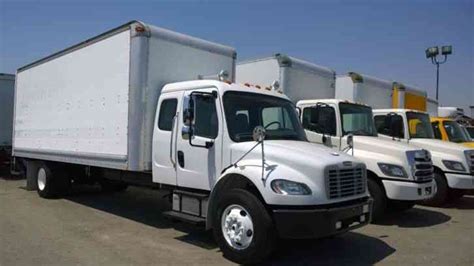 Freightliner M2 24ft box truck SuperCab XtraCAB CREW CAB -26, 000# - cummins diesel- Alum lift ...