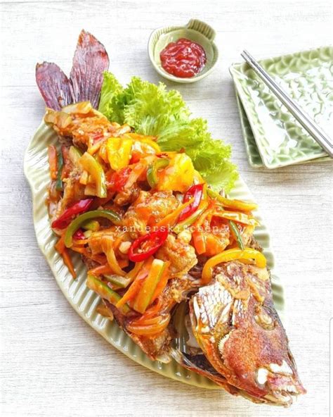 Ikan Kakap Merah Goreng : Resep Ikan Kakap Merah Goreng Oleh Didicookingtime Cookpad _ Kepala ...