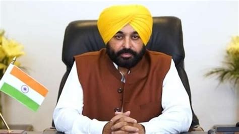 Punjab CM Bhagwant Mann admitted to hospital in Delhi: Report | Latest News India - Hindustan Times