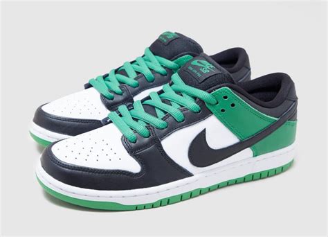 Nike SB Dunk Low “Classic Green” – Sneaker Novel