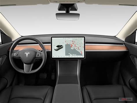 2024 Tesla Model Y: 40 Interior Photos | U.S. News